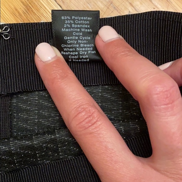 NWOT Ann Taylor Factory Knee Length Skirt - Picture 5 of 7